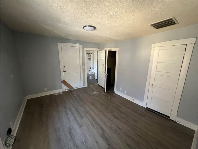 507 Henrie Avenue, Excelsior Springs, MO 64024