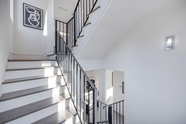 7327 Shadyvilla Pointe Drive, Houston, TX 77055