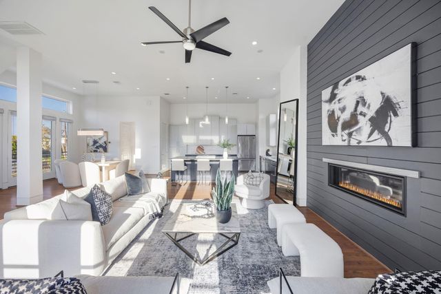 7327 Shadyvilla Pointe Drive, Houston, TX 77055