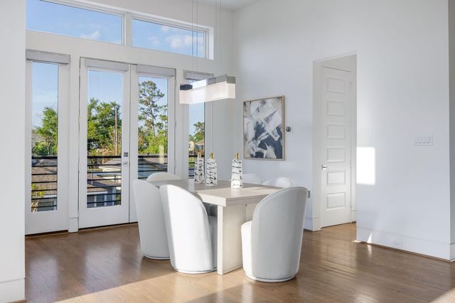 7327 Shadyvilla Pointe Drive, Houston, TX 77055