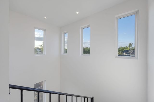 7327 Shadyvilla Pointe Drive, Houston, TX 77055