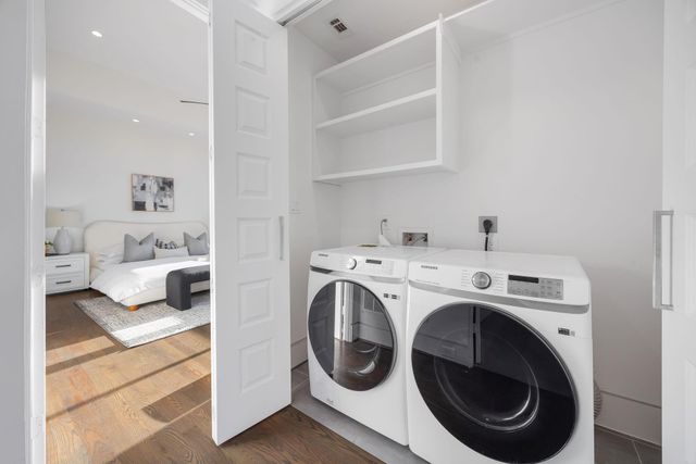 7327 Shadyvilla Pointe Drive, Houston, TX 77055