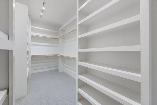 7327 Shadyvilla Pointe Drive, Houston, TX 77055