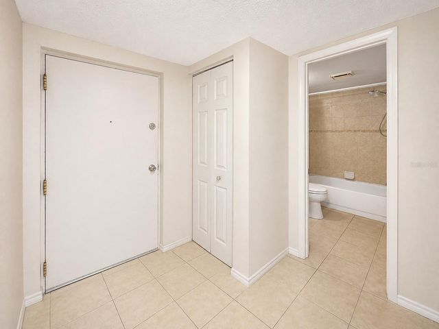 2625 STATE ROAD 590 1123, Clearwater, FL 33759