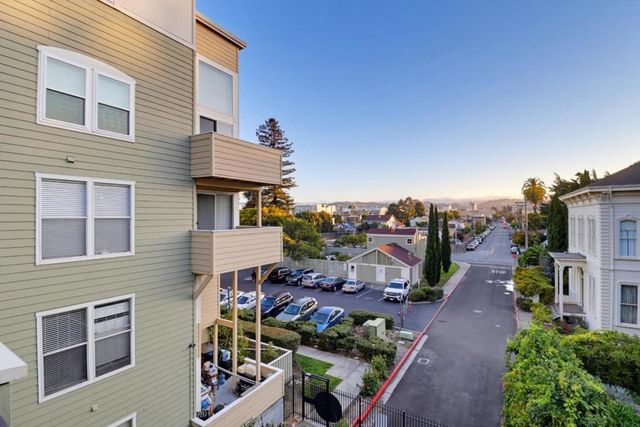 211 S Fremont 309, San Mateo, CA 94401