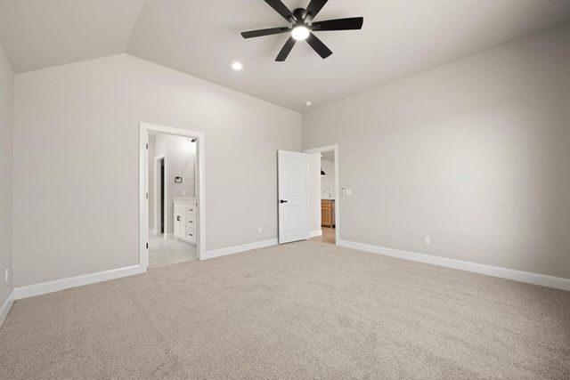 15700 Siloa Avenue, Edmond, OK 73013