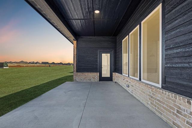 15700 Siloa Avenue, Edmond, OK 73013