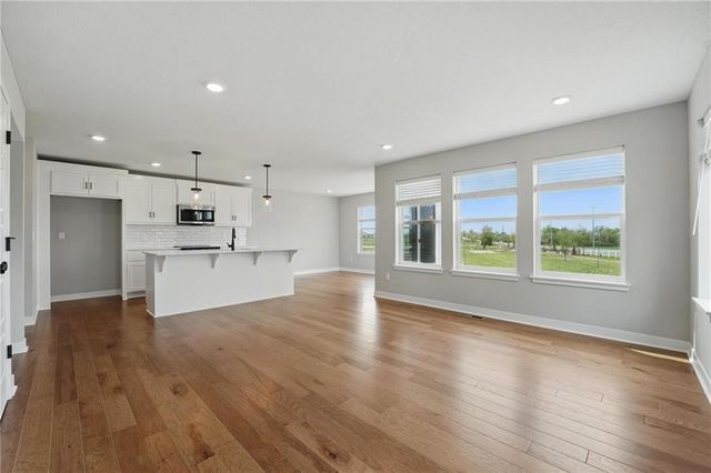 8709 SW Brickell Drive, Blue Springs, MO 64064