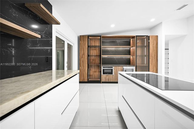 13284 SW 39th Street, Miami, FL 33175