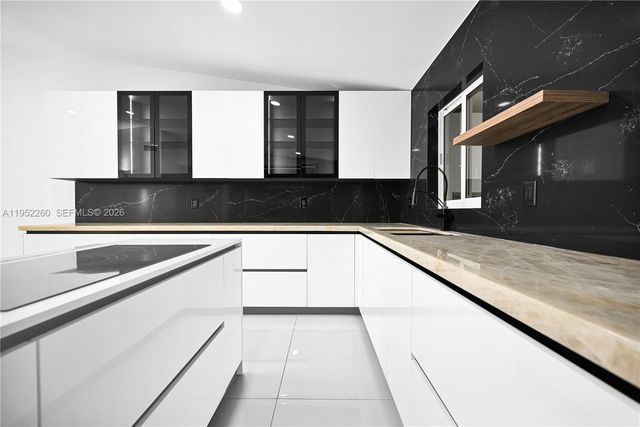 13284 SW 39th Street, Miami, FL 33175