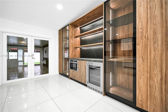 13284 SW 39th Street, Miami, FL 33175