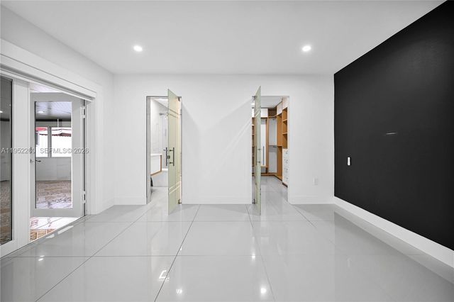 13284 SW 39th Street, Miami, FL 33175