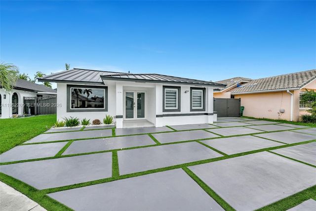 13284 SW 39th Street, Miami, FL 33175