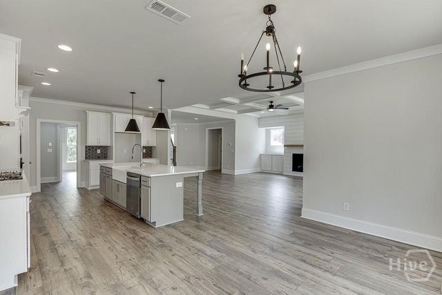 1070 Riverhill Drive, Bishop, GA 30621