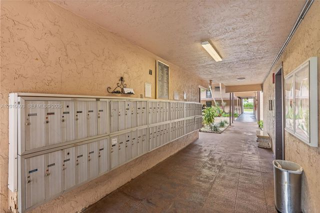 2850 Somerset Drive 410L, Lauderdale Lakes, FL 33311