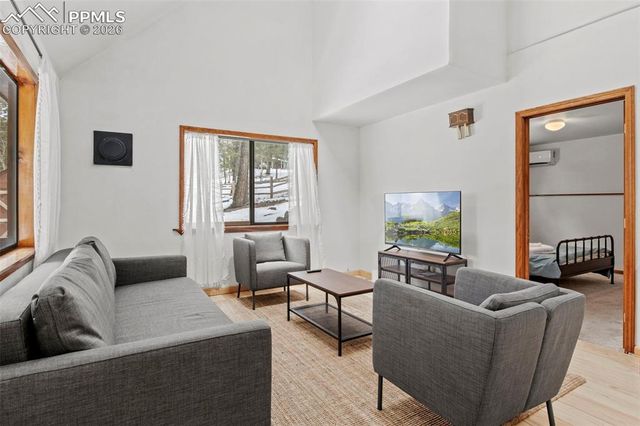 551 Cottonwood Lake Drive, Divide, CO 80814