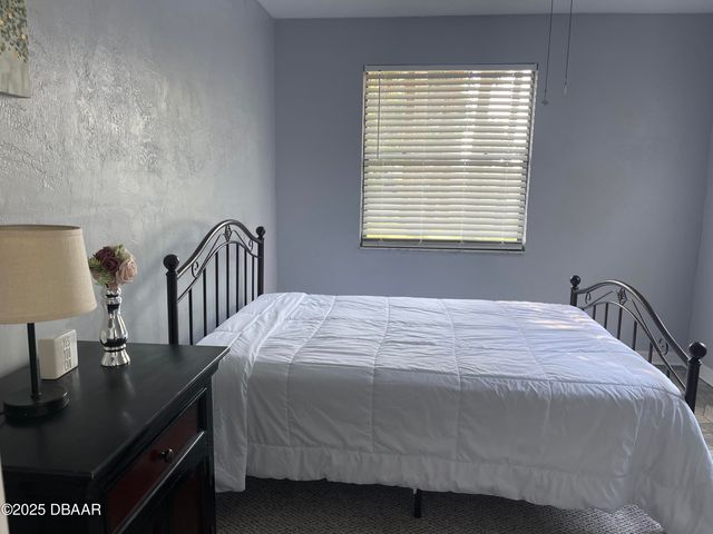 400 Palm Avenue, Ormond Beach, FL 32174