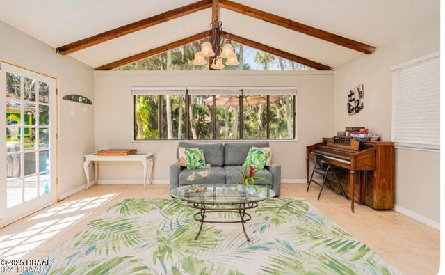 400 Palm Avenue, Ormond Beach, FL 32174