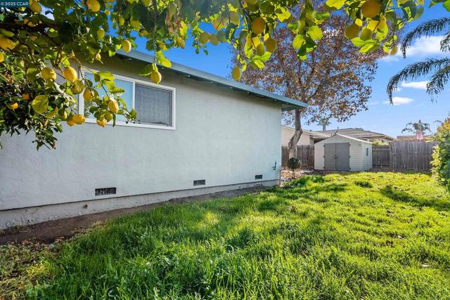2924 N Francisco Way, Antioch, CA 94509