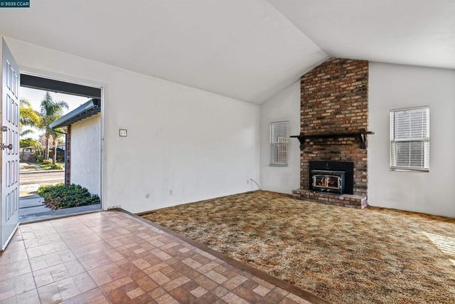 2924 N Francisco Way, Antioch, CA 94509