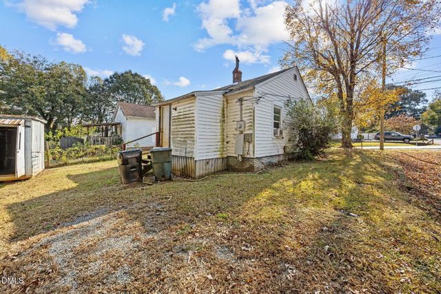 1302 Sidney, Burlington, NC 27217