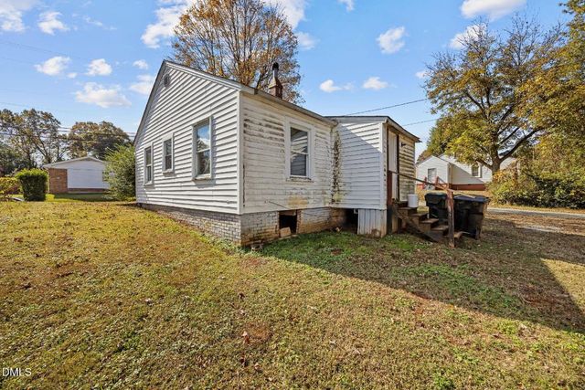 1302 Sidney, Burlington, NC 27217