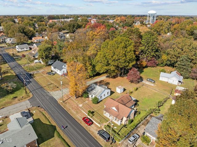 1302 Sidney, Burlington, NC 27217