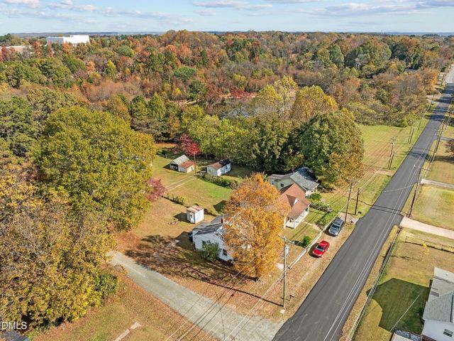 1302 Sidney, Burlington, NC 27217