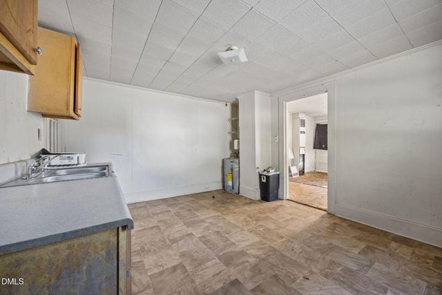 1302 Sidney, Burlington, NC 27217