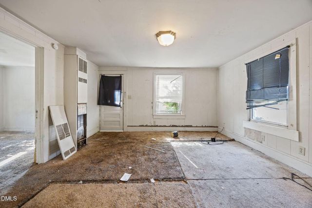 1302 Sidney, Burlington, NC 27217