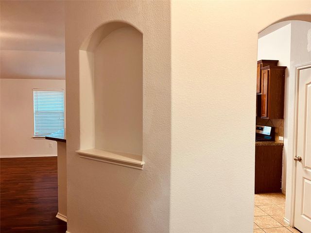 1208 Rainbow Parke DR, Round Rock, TX 78665