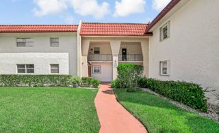 445 LAKE FRANCES Drive 445, West Palm Beach, FL 33411