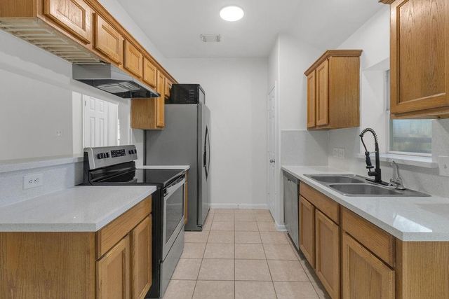 16413 Danika Oak Drive, Conroe, TX 77306