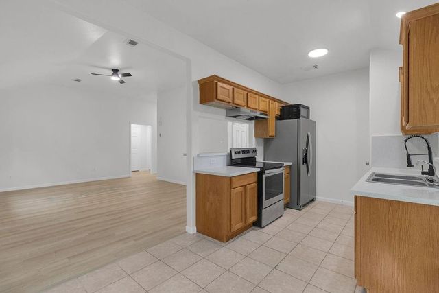 16413 Danika Oak Drive, Conroe, TX 77306