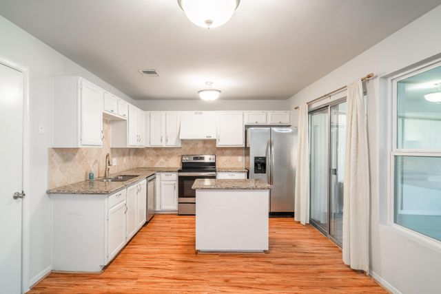 3006 Whetrock Lane, Sugar Land, TX 77479