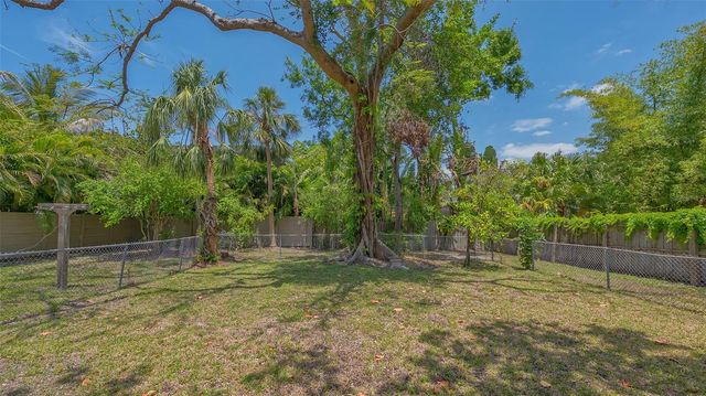 1931 BAHIA VISTA STREET, Sarasota, FL 34239