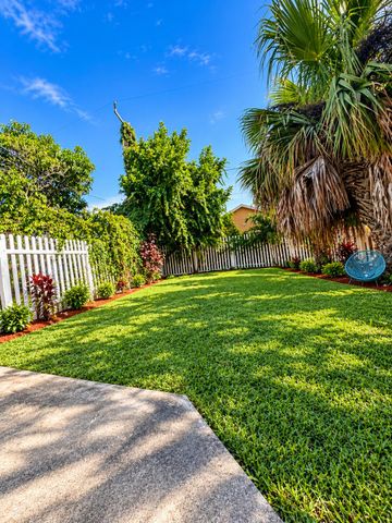1028 18TH Street 0, West Palm Beach, FL 33407
