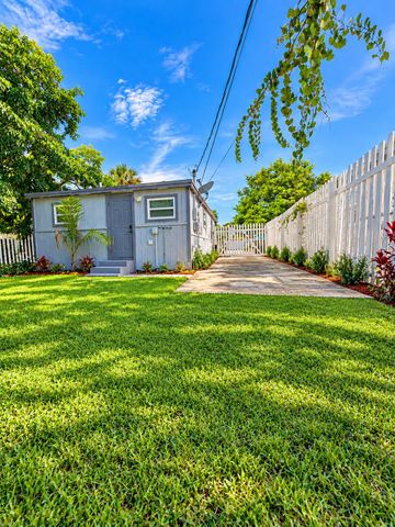 1028 18TH Street 0, West Palm Beach, FL 33407