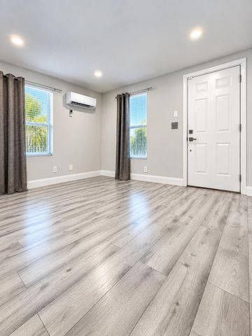 1028 18TH Street 0, West Palm Beach, FL 33407