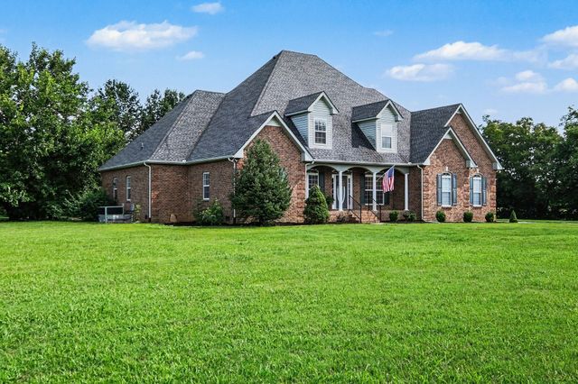 105 Blue Ribbon Trl, Christiana, TN 37037