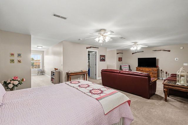 105 Blue Ribbon Trl, Christiana, TN 37037