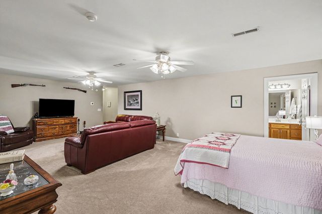 105 Blue Ribbon Trl, Christiana, TN 37037