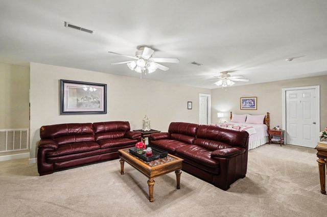 105 Blue Ribbon Trl, Christiana, TN 37037