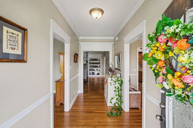105 Blue Ribbon Trl, Christiana, TN 37037