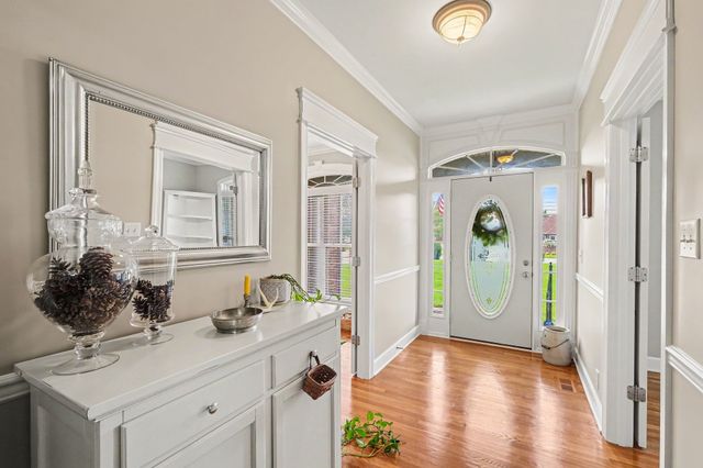 105 Blue Ribbon Trl, Christiana, TN 37037