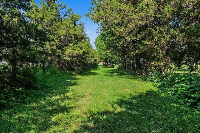 105 Blue Ribbon Trl, Christiana, TN 37037
