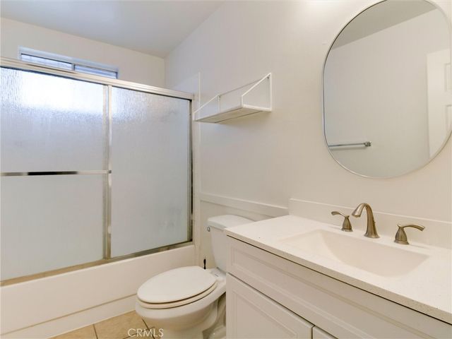 15131 Polk Street, Sylmar, CA 91342