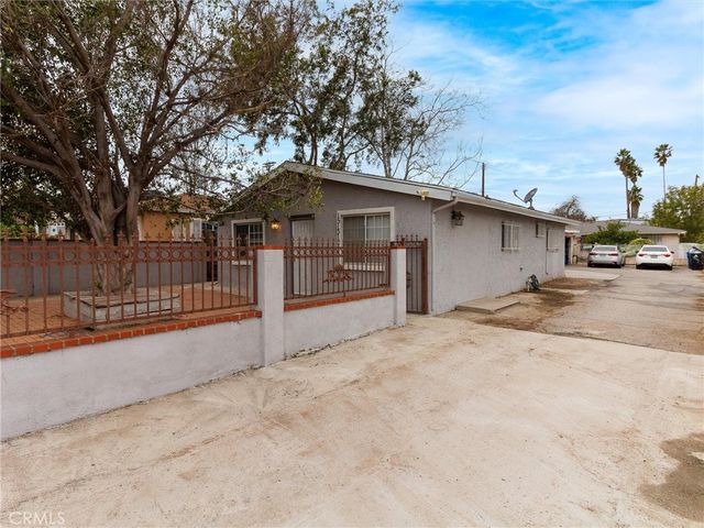 15131 Polk Street, Sylmar, CA 91342