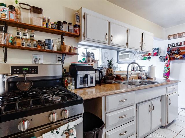 15131 Polk Street, Sylmar, CA 91342