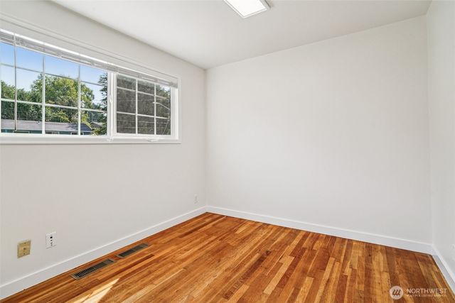 17841 4th Avenue NW, Shoreline, WA 98177